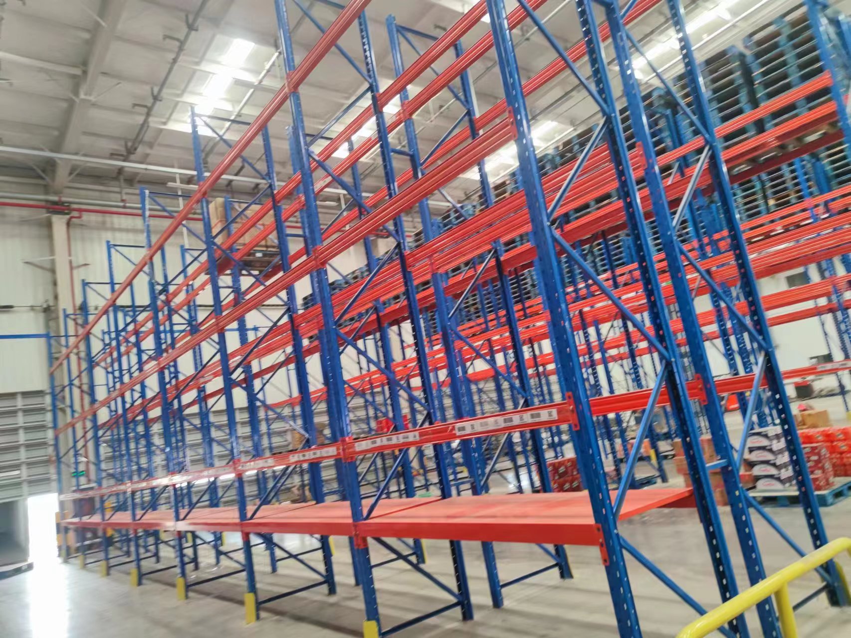 浙江某物流公司重型货架顺利完工